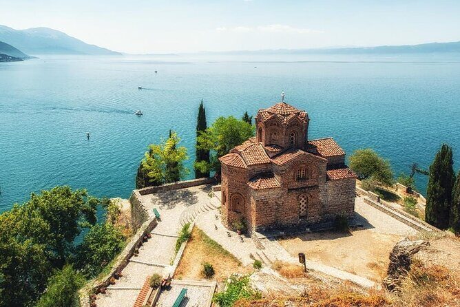 2-Day Private Ohrid Tour in Skopje, Prishtine Trip and Prizren - Morning departure from Tirana and the comfort factor on the road