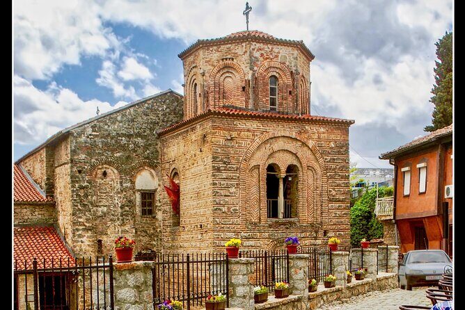 2-Day Private Ohrid Tour in Skopje, Prishtine Trip and Prizren - Elbasan Castle: a quick warm-up before the big UNESCO town