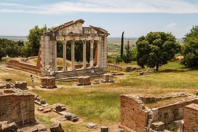 Apollonia and Ardenica Monastery - full day tour - Ardenica Monastery: still functioning, not just a photo stop
