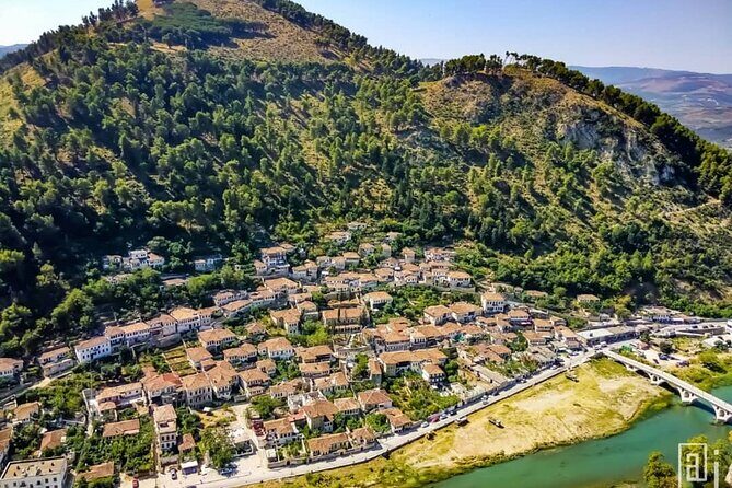 Berat - History and Medieval Art - Private tour from Tirana - Byzantine church stop and the Onufri museum connection