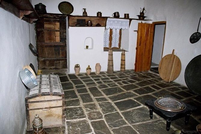 Berat Walking Tour - How a licensed guide makes Berat feel clear, not crowded