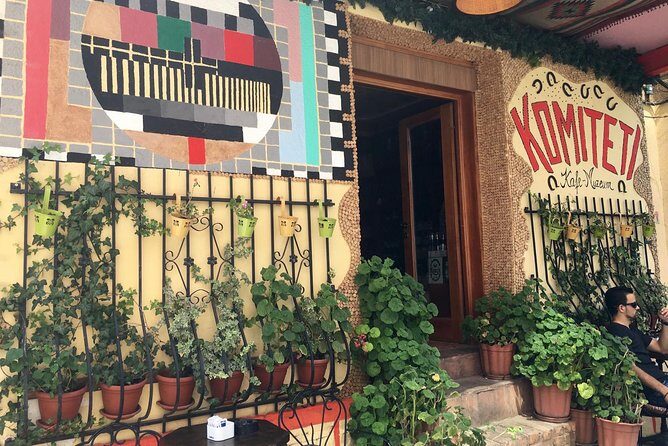 Best of Local Food & City Tour of Tirana - Food & Drinks Included - Should you book the Best of Local Food & City Tour of Tirana?