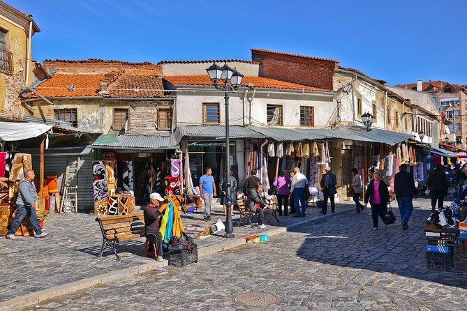 Daytrip to Korce "Little Paris" & Pogradec in Lake Ohrid - The ride from Tirana: air-conditioned comfort and a small-group feel