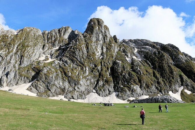 Hiking Tour of Kelmed – Vajusha Peak, Lepushe & Vermosh 3 Days - Kelmend and the Via Dinarica feel on a 3-day route