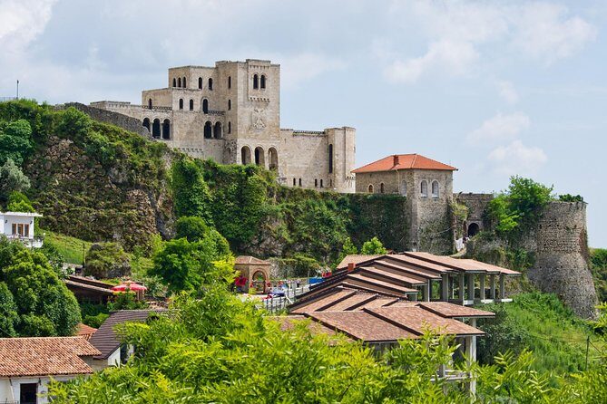 Kruje - Day Tour by ADRIATIK TOURS LLC - Skanderbeg Museum (Krujë Museum): memorial architecture with 30 minutes