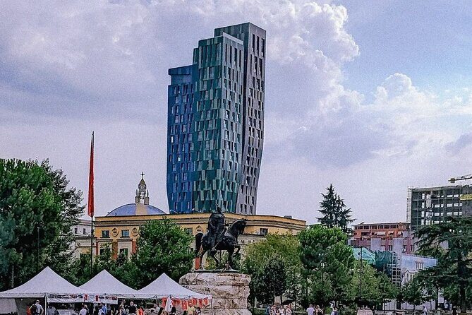 Panoramic City Tour Tirana - Bulevardi Dëshmorët e Kombit: from Rinia Park to the Pyramid area