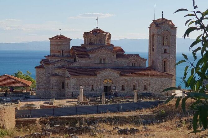 Private Full-Day Historical Day Tour in North Macedonia and Albania - Price and logistics: what $540.69 per group really buys