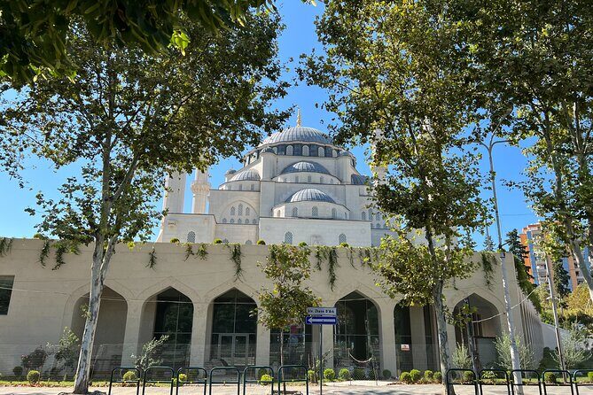 Quick Tour of Tirana - Stop 3: Xhamia Et’hem Bej exterior storytelling (no interior visit)