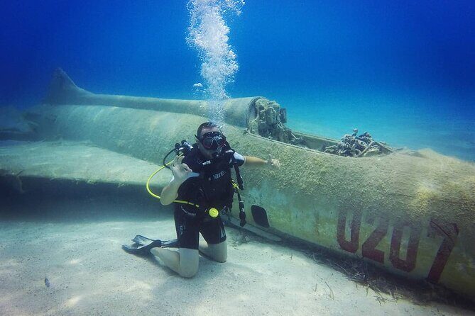 Scuba Diving in MIG-21 wreck - What actually happens during your 30-minute instruction and short water time