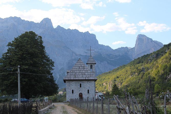 Semi-Private Hiking Tour; Theth, Valbona & Koman Lake in 3 Days - Day 2: The Valbona Pass Trek (6–8 Hours, 1050m) and How to Pack Light