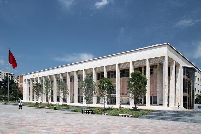 Tirana Sightseeing Walking Tour - Key things to know before you go