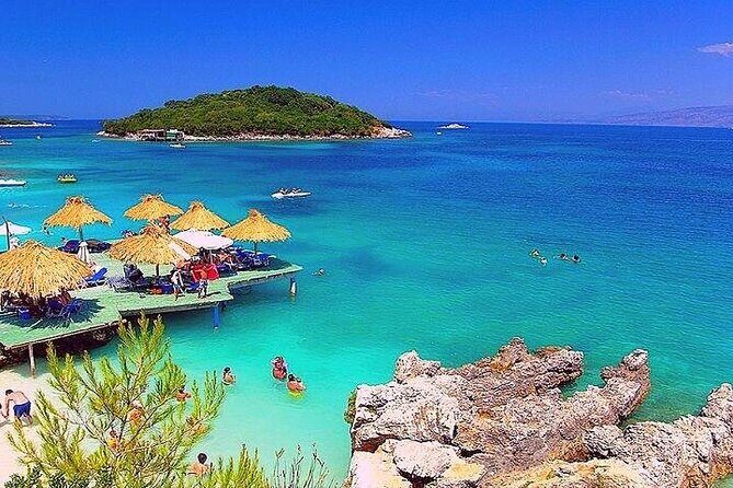 Tirana to Ksamil and Saranda Bus - Timing, Snacks, and the Lunch Gap