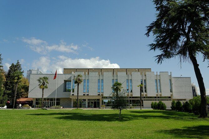 TIRANA Walking Tour: Discover the ever-changing capital city - Et’hem Bej Mosque: restored frescos and a story of endurance