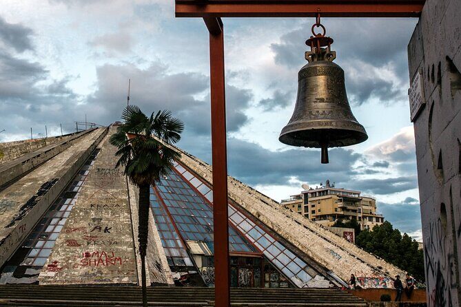 Tour a Piedi di Tirana - Enver Hoxha’s Pyramid and Postbllok: the dictatorship section you won’t forget