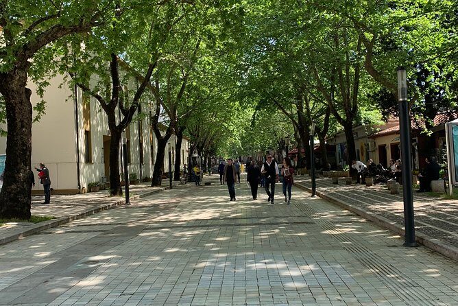 Walking Tour of Tirana - Bunk’Art 2 and the National Gallery: art and war under one umbrella